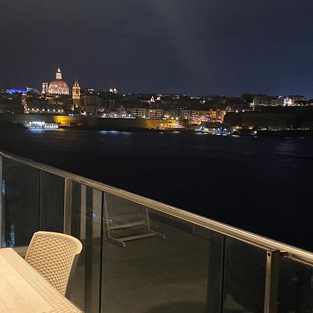Sliema Seaview & Seafront- Apt 9, 49 Tigne Point Mansions Luaran gambar