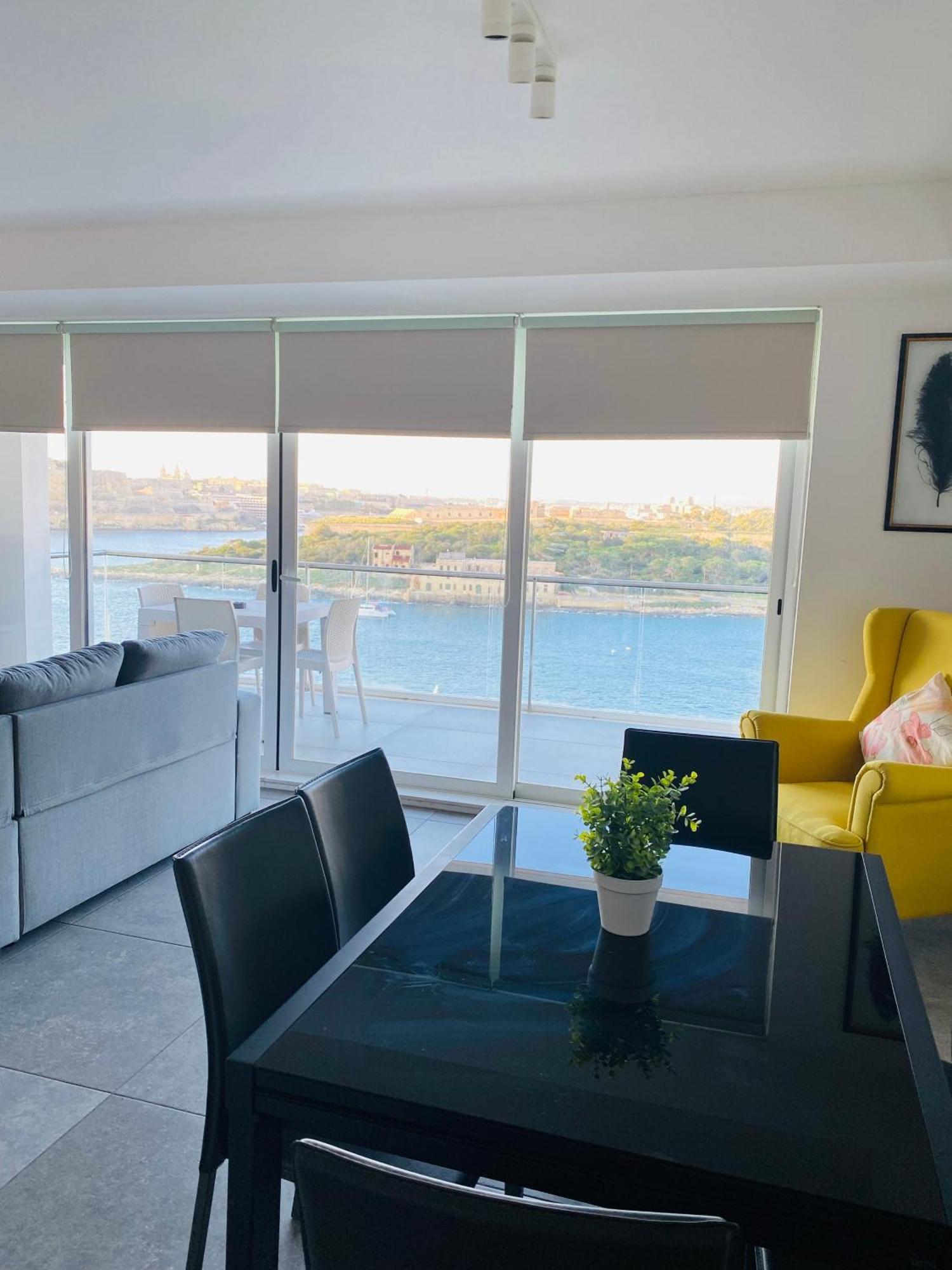 Sliema Seaview & Seafront- Apt 9, 49 Tigne Point Mansions Luaran gambar